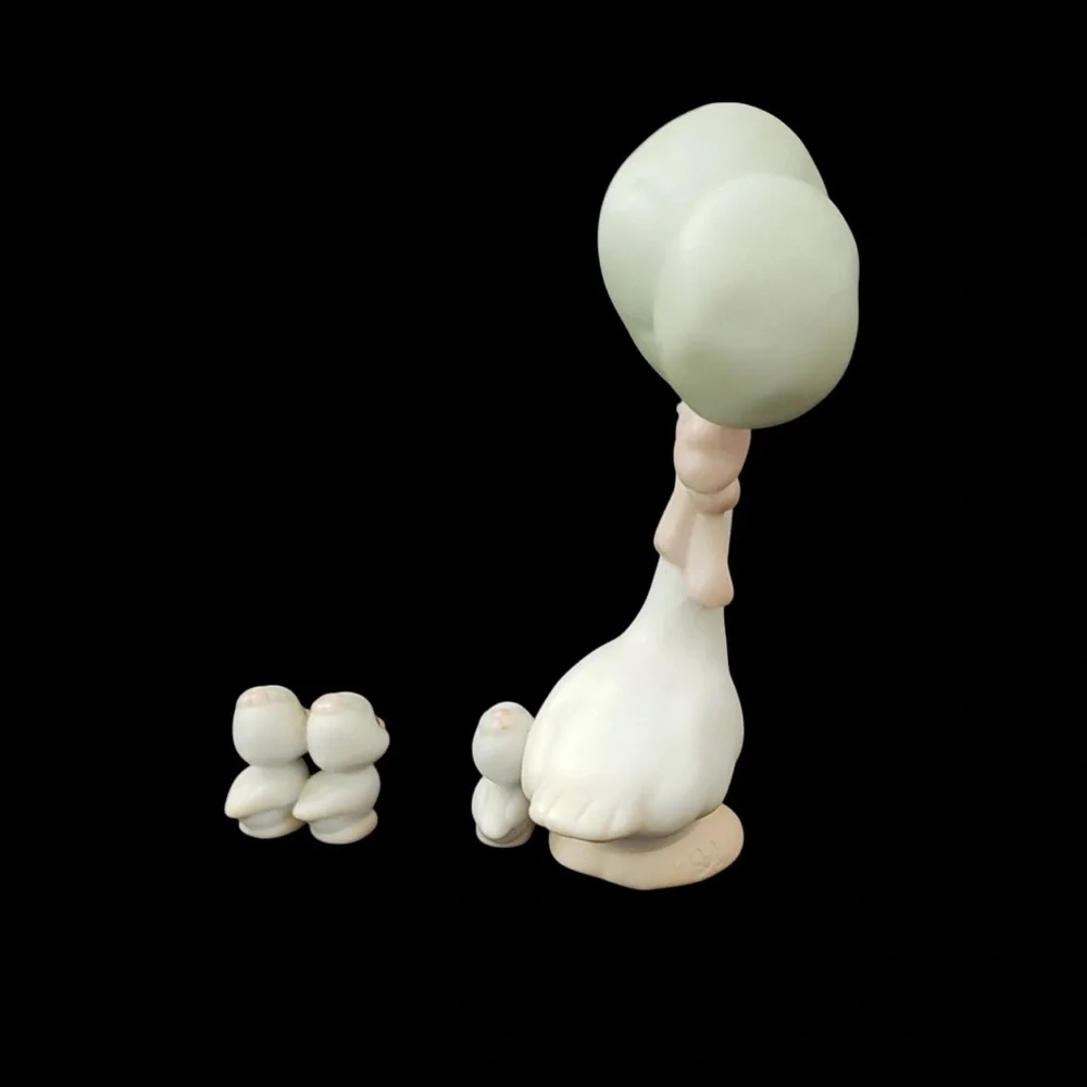 1995 Precious Moments Honk If You Love Jesus Pocelain Figurine Goose And Babies - Picture 4 of 5